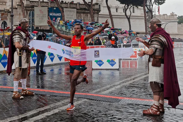 Abebe Degefa, winner of the 21th Rome Marathon — Stock Photo, Image