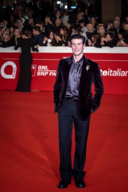 ROMA, İTALYA - 15 Ekim: Roberto Bolle, 20. Roma Film Festivali sırasında Oditoryum Parco Della Musica 'da kırmızı halıya katıldı.