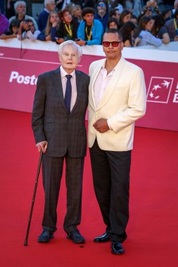 Roma, İtalya - 16 Ekim 2025: Derek Jacobi ve James Lucas, 20. Roma Film Festivali sırasında Auditorium Parco Della Musica 'daki 