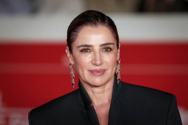 Roma, İtalya - 21 Ekim 2025: Luisa Ranieri, 20. Roma Film Festivali sırasında Oditoryum Parco Della Musica 'daki La Preside kırmızı halısına katıldı.