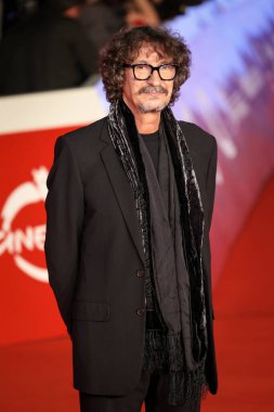 Roma, İtalya - 21 Ekim 2025: Sergio Cammariere, 20. Roma Film Festivali sırasında Parco della Musica Konser Salonu 'nda Rino Gaetano Sempre Pi Blu kırmızı halısına katıldı. 
