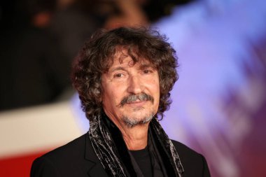 Roma, İtalya - 21 Ekim 2025: Sergio Cammariere, 20. Roma Film Festivali sırasında Parco della Musica Konser Salonu 'nda Rino Gaetano Sempre Pi Blu kırmızı halısına katıldı. 