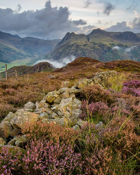 Dramatisch Bewolkt Landschap Met Bergen Het Lake District — Stockfoto