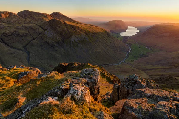 Bel Tramonto Alto Nelle Montagne Con Wastwater Lake Distance Lake — Foto Stock