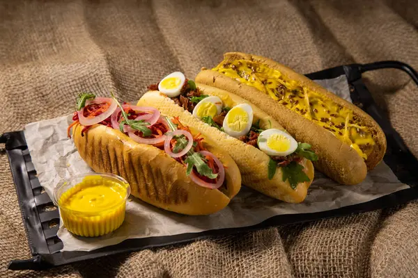 tüm et şehvet köpekleri gurme ızgara.