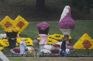 2 Ekim 2020 'de Kiev' deki Pevcheskoe Pole Parkı 'nda 