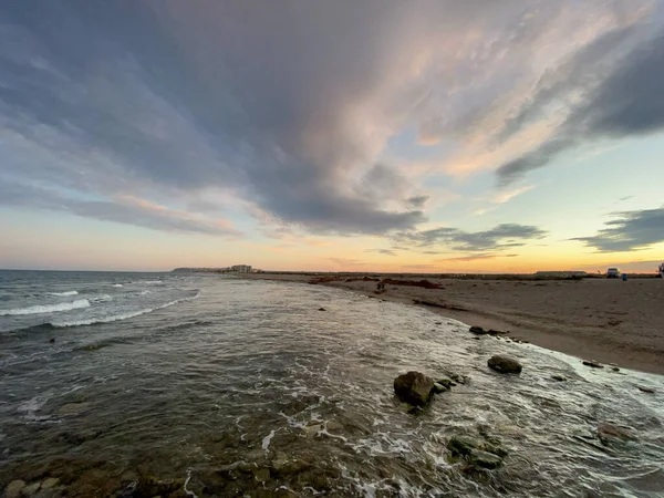 Pôr Sol Bonito Colorido Com Nuvem Praia Espanha — Fotografia de Stock