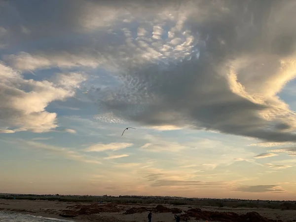 Pôr Sol Bonito Colorido Com Nuvem Praia Espanha — Fotografia de Stock