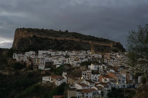 Pohled Město Chulilla Nacházející Valencijském Společenství Španělsko — Stock fotografie