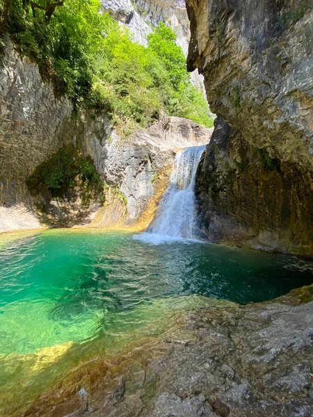 Belas Vistas Dos Desfiladeiros Escuain Com Piscinas Naturais Cachoeiras Muito — Fotografia de Stock