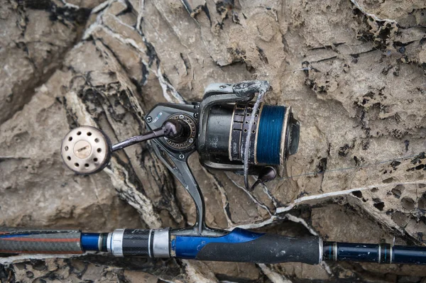 Detail Fishing Rod Rocks Portrait — Stock Photo, Image