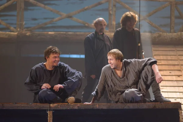 Barnaul Rusia Enero 2021 Actores Del Teatro Trajes Medievales Juegan — Foto de Stock