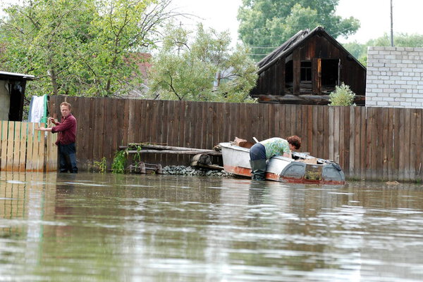 Барнаул, Россия-22 июня 2020 года. Потоп на Оби в Алтайском крае