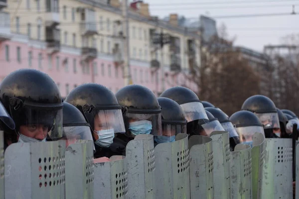 Barnaul Rosja Kwietnia 2021 Zwalczanie Demonstracji Wspierających Polityka Opozycji Aleksieja — Zdjęcie stockowe