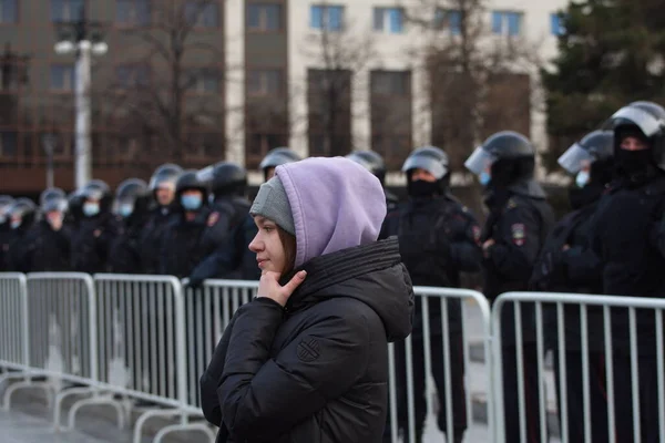 Barnaul Rosja Kwietnia 2021 Zwalczanie Demonstracji Wspierających Polityka Opozycji Aleksieja — Zdjęcie stockowe