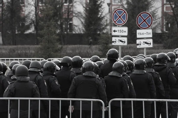 2021年4月21日 俄罗斯巴瑙尔 镇压支持反对派政治家Alexei Navalny的示威活动 — 图库照片
