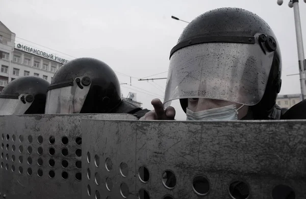 Barnaul Ρωσία Απριλίου 2021 Καταστολή Διαδηλώσεων Υπέρ Του Αντιπολιτευόμενου Πολιτικού — Φωτογραφία Αρχείου
