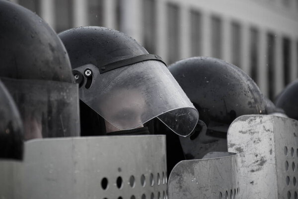 Барнаул, Россия-21 апреля 2021 года. Репрессии против демонстраций в поддержку оппозиционного политика Алексея Навального