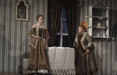 Barnaul, Rusya-30 Ağustos 2020. Tiyatro oyuncuları 