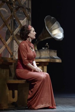 Barnaul, Rusya-30 Ağustos 2020. Tiyatro oyuncuları 