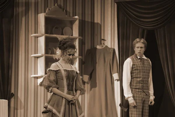 Barnaul สเซ งหาคม 2020 กแสดงละครท การซ อมของละคร ดโดยไม ความร — ภาพถ่ายสต็อก