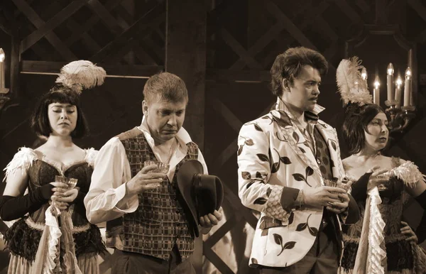 Barnaul Rusia Agosto 2020 Actores Teatro Ensayo Obra Culpable Sin — Foto de Stock