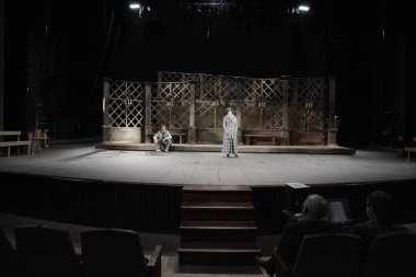 Barnaul, Rusya-30 Ağustos 2020. Tiyatro oyuncuları 