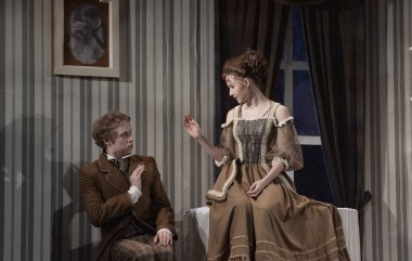 Barnaul, Rusya-30 Ağustos 2020. Tiyatro oyuncuları 