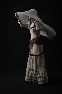 Tiyatro oyuncuları oyunun provasında