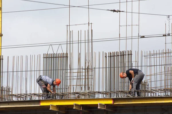 Barnaul Russia July 2021 Workers Builders Building Housing Complex Made — 图库照片