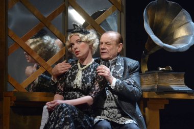 Barnaul, Rusya-30 Ağustos 2020. Tiyatro oyuncuları 