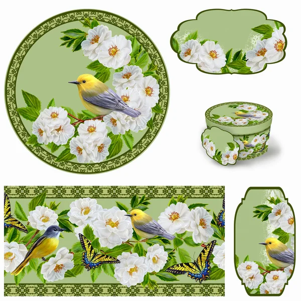 Pájaro pequeño amarillo en la rama que florece rosas blancas y mariposa.Ajuste para el embalaje. Caja redonda. Etiqueta. decoupage. Fondo floral. Frontera de flores. Patrón. Mosaico . — Foto de Stock