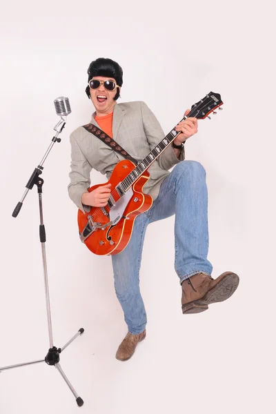 Elvis Presley plays guitar — Stock Photo, Image