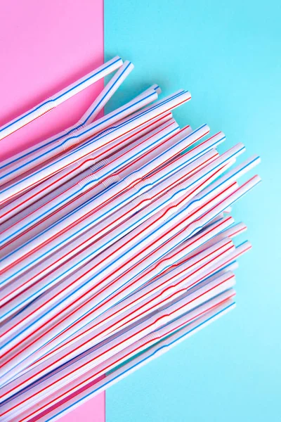 Palhinhas Plástico Para Coquetéis Pastel Rosa Azul Cores Vibrações Verão — Fotografia de Stock