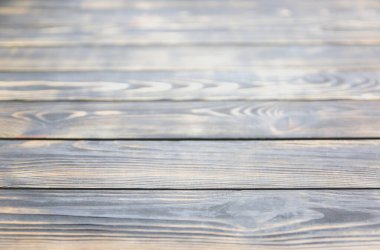 Eski, eski ahşap arka plan. Gri ve kahverengi antika paneller. Sert bir doku. Shaggy ve taneli zemin.