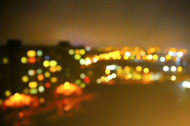 Bulanık şehir ışıkları fotoğrafı. Bokeh etkisi ile soyut şablon arkaplanı.
