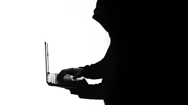Pria Bertudung Meretas Data Pribadi Keamanan Informasi Perlindungan Konsep Informasi — Stok Foto