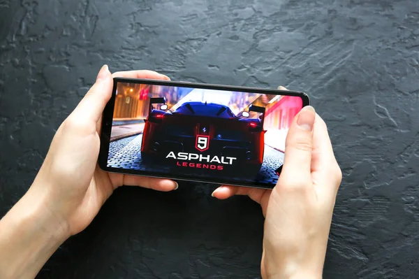 Lviv Ukraine Oktober 2019 Handyspiel Asphalt Legenden Auf Modernem Smartphone — Stockfoto