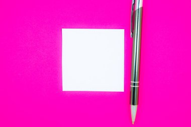 Kalemle yapılacaklar listesi etiketi boş. İnternet 'te bilgi aranıyor