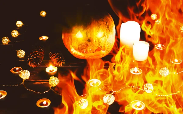 Halloween Kürbis Der Dunkelheit Lampen Und Kerzen Werden Angezündet Mystische — Stockfoto