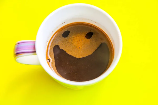 Café Con Una Sonrisa Espuma Foto Divertida —  Fotos de Stock