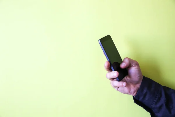 Hombre Sostiene Teléfono Inteligente Las Manos Adicta Las Tecnologías — Foto de Stock