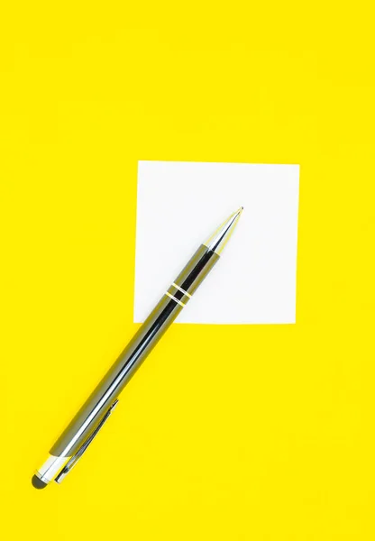 Blank White List Sticker Pen Поиск Информации Интернете — стоковое фото