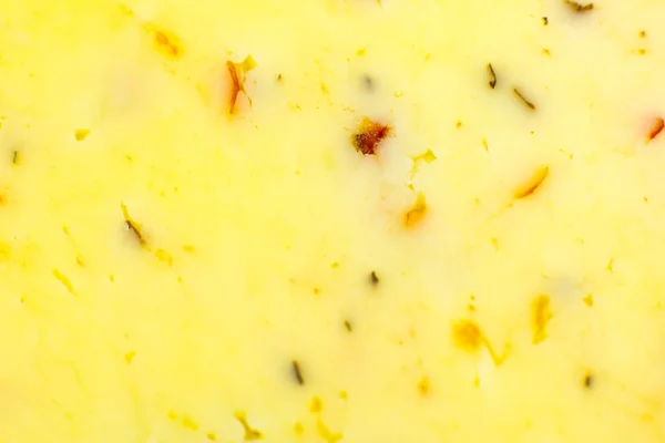 Formaggio Giallo Con Erbe Aromatiche Spezie Sfondo Texture Close Macro — Foto Stock