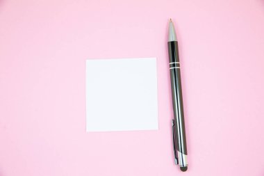 Kalemle yapılacaklar listesi etiketi boş. İnternet 'te bilgi aranıyor