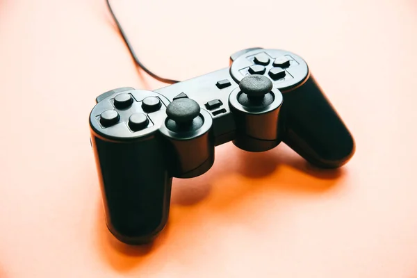 Joystick Couché Sur Fond Rose Gamepad Pour Jouer Des Jeux — Photo