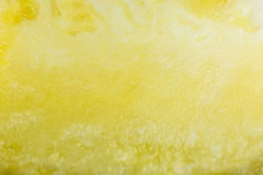 Ananas dokusu arka planı. Egzotik meyveler yakın fotoğraf, makro manzara. Sağlıklı yaşam tarzı yiyecekler. Güzel duvar kağıdı. Vejetaryen ve vejetaryen kavramı. Doğadan gelen vitaminler.