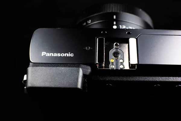 Lviv Ukraine Μαρτίου 2021 Μαύρη Μοντέρνα Κάμερα Panasonic Lumix Φακό — Φωτογραφία Αρχείου