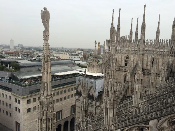 Duomo Milano. Italienska katedralen — Stockfoto