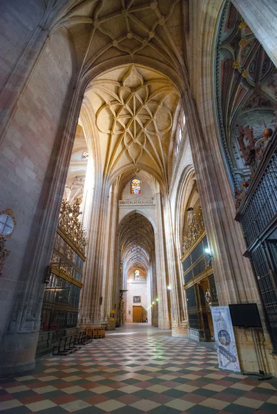 Catedral espanhola em Segóvia . — Fotografia de Stock